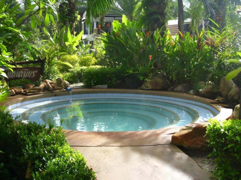 Nattha Waree Hot Spring Resort And Spa Ban Nua Khlong Ngoại thất bức ảnh